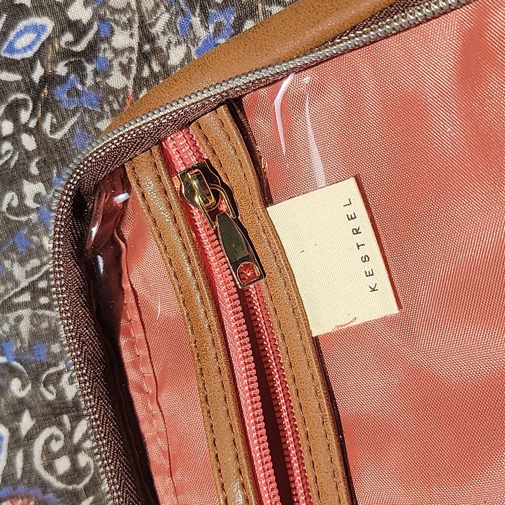 Kestrel travel bag BRAND NEW ☆with the 🏷tags!
